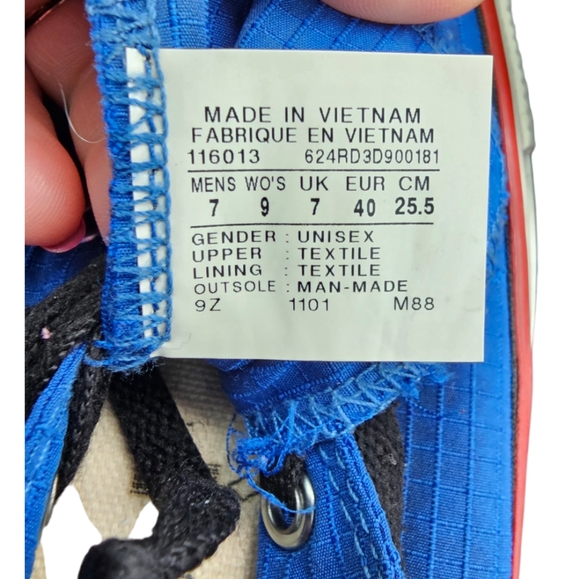 Women's ALL Star Converse - Picture 4 of 4